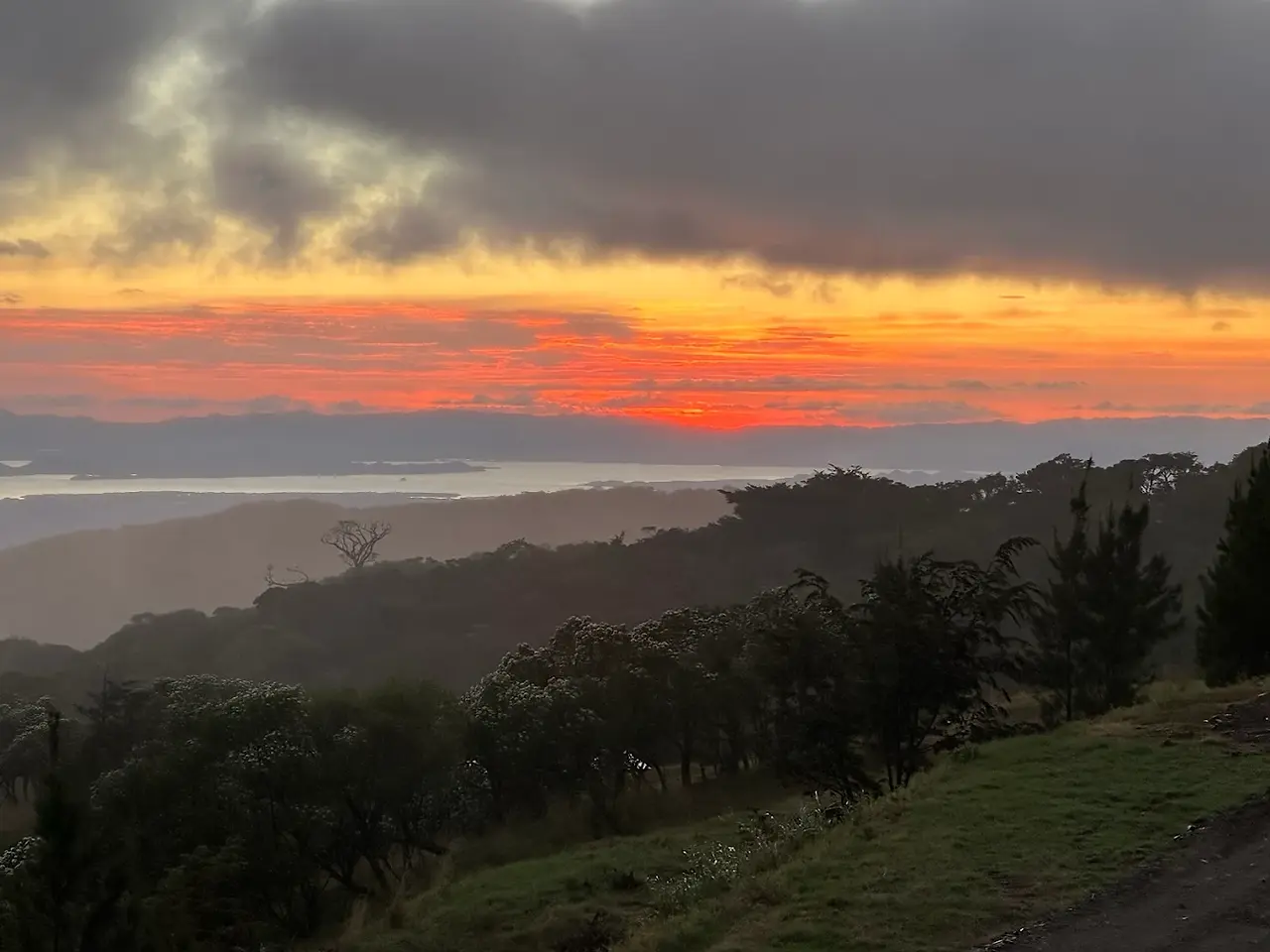 Coucher de soleil aux points de vue de Monteverde 