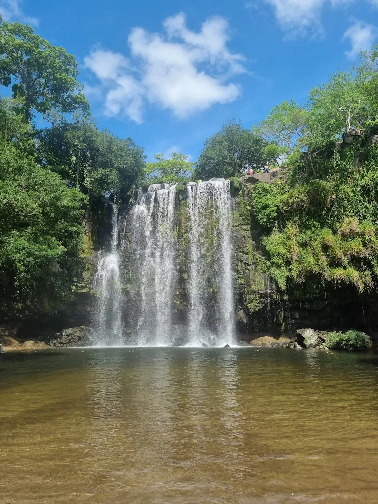 Cascade de Llanos de Cortés 