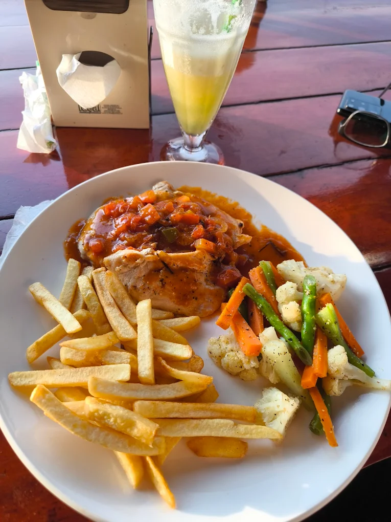 Restaurant Mar y Bosque