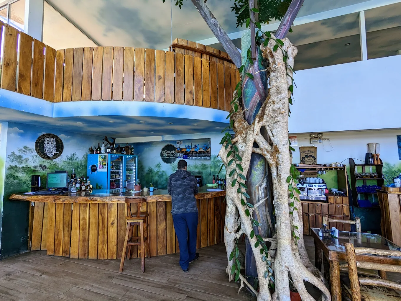 Morpho’s Restaurant