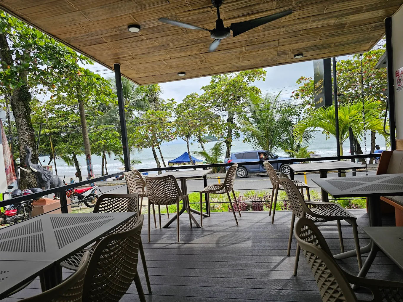 Baldi’s Fresh Restaurant