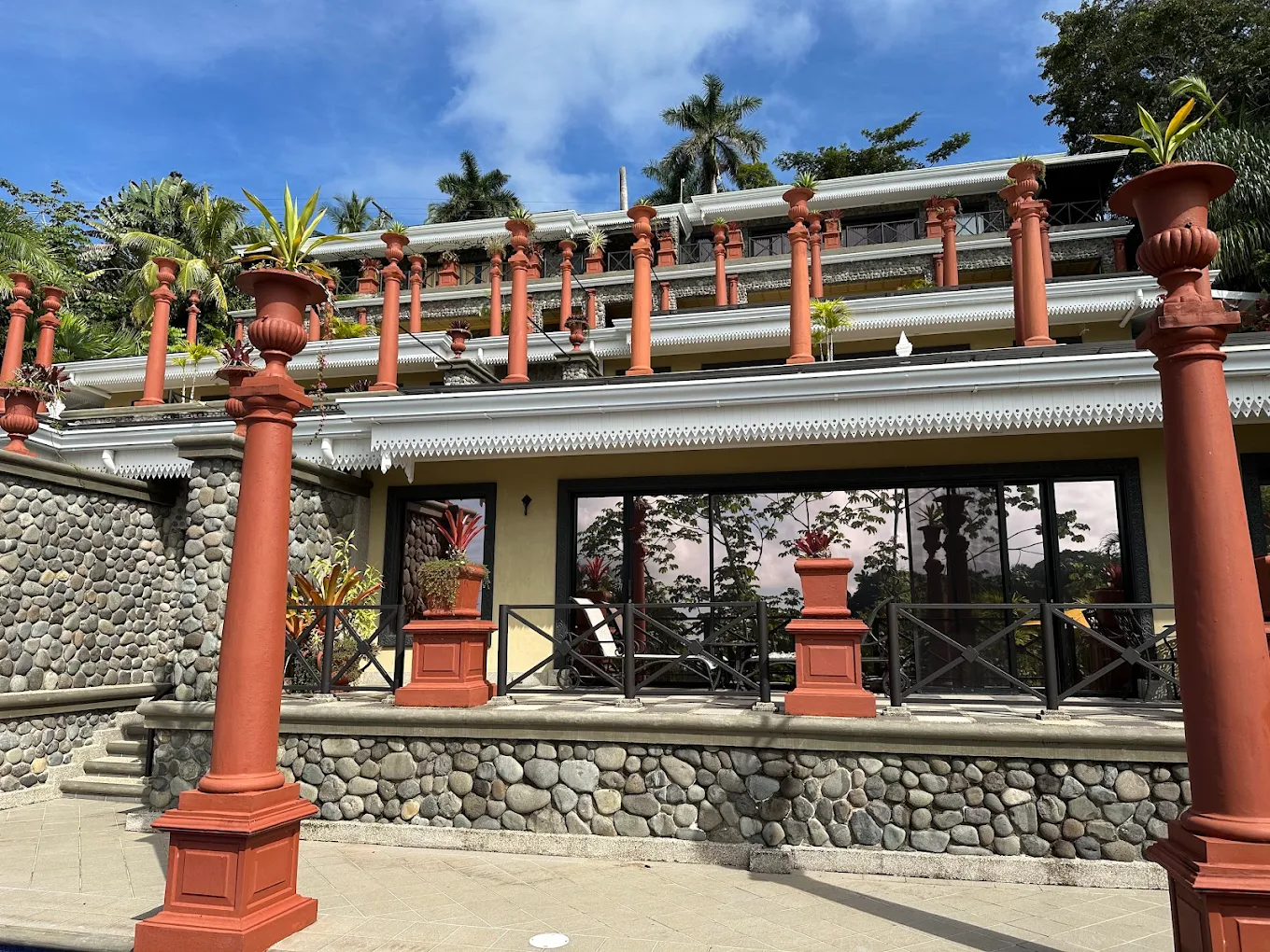 Hotel Villa Caletas