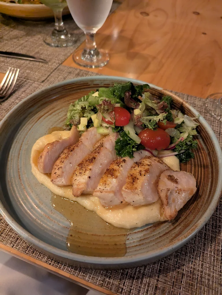 El Sapo — Restaurante & Bar