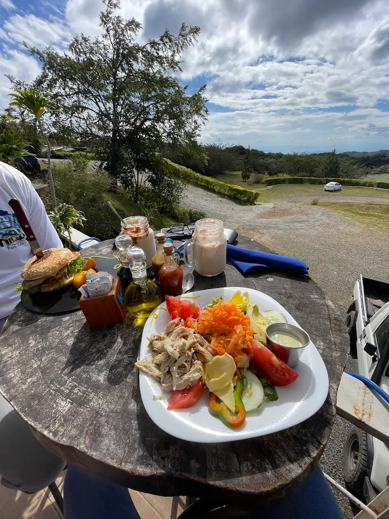 Morpho’s Restaurant