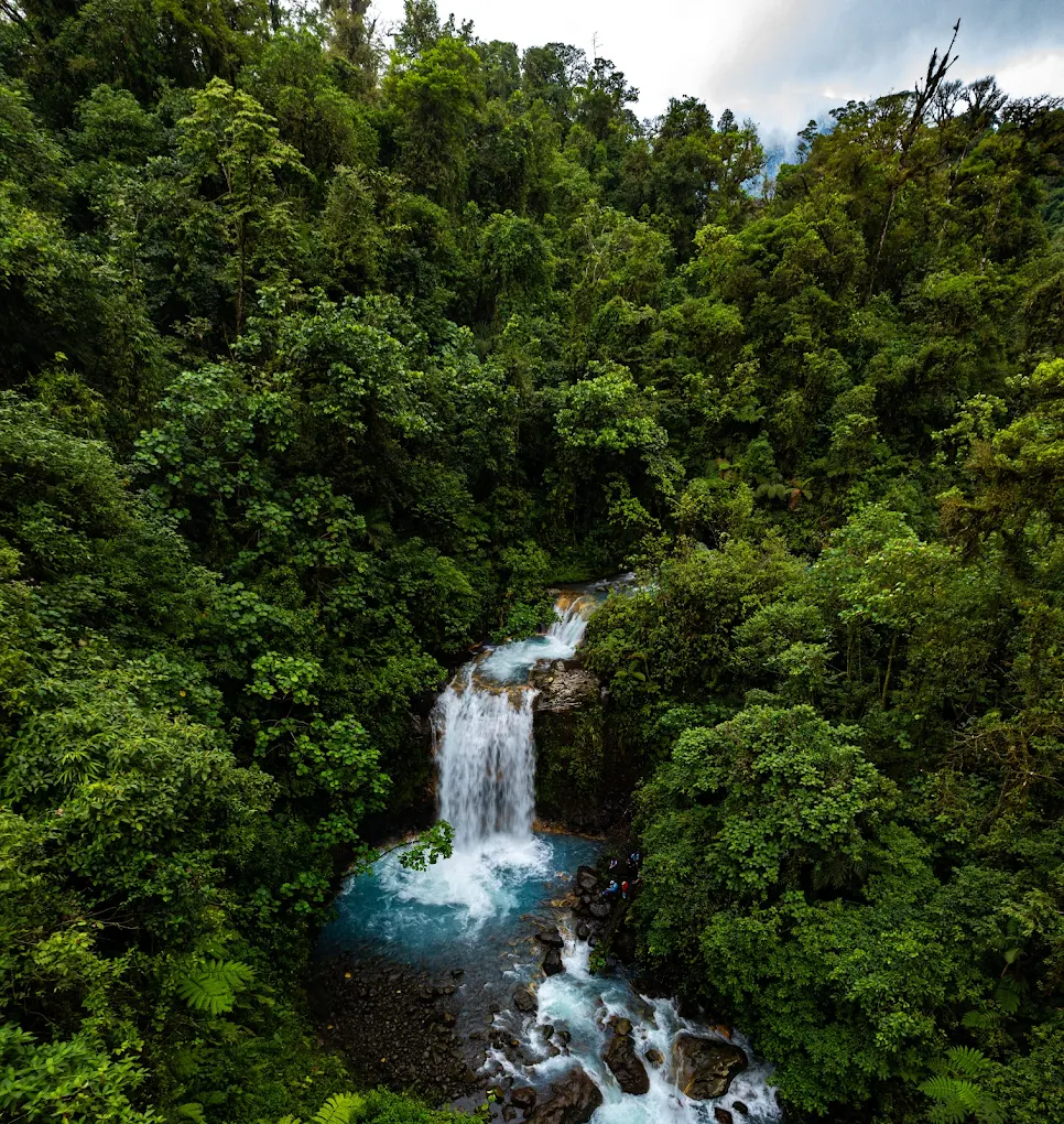 Chutes bleues du Costa Rica