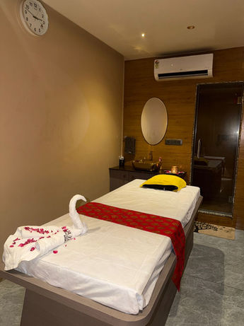spa parlour in surat