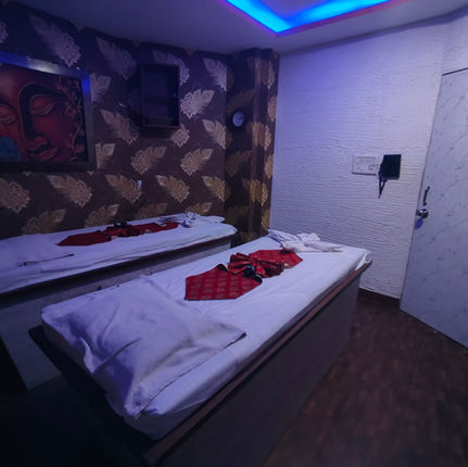 Best Spa and Massage