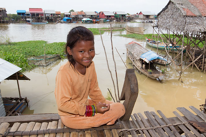 Floating Home in Kompong Khleang