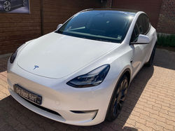 TESLA MODEL Y PERFORMANCE NEUVE GO FAST 60 OISE