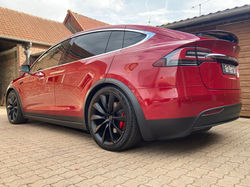 TESLA X PERFORMANCE LUDICROUS RAVEN 2020 GO FAST 60 OCCASION OISE