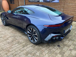 Aston Martin New Vantage 2019, Full Options, CG Française, Ligne Quicksilver, Apple Carplay & Androi