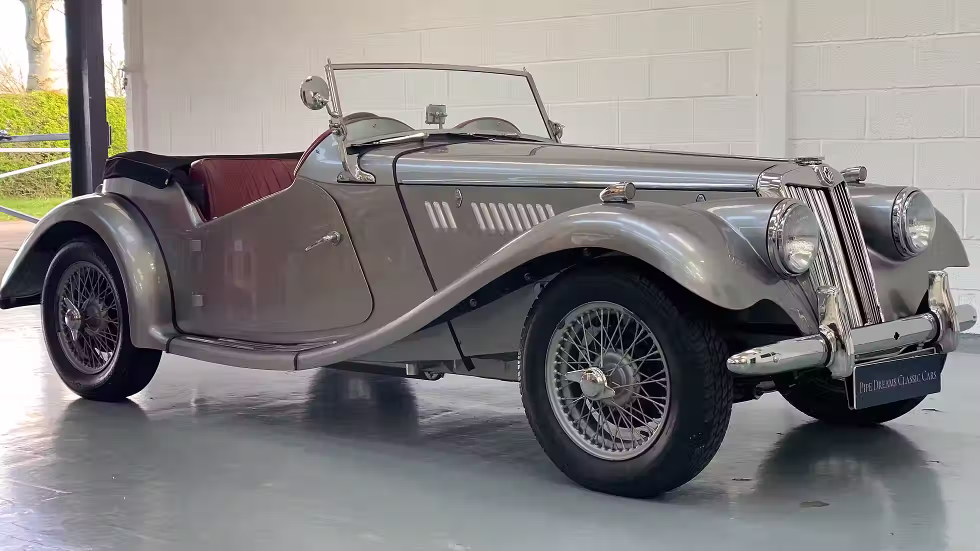 Stunning 1954 MG TF