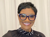 TiaThomas-Headshot-2-PNG.png