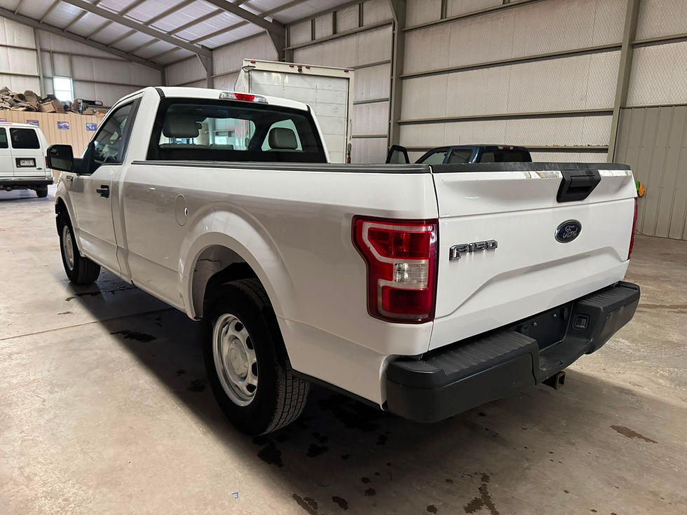 Miniatura: 2018 Ford F-150 V6 Larga