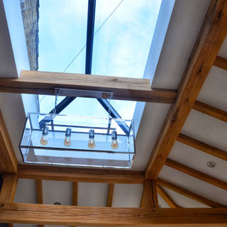 Hinchliffe A&D Oak 5.jpeg