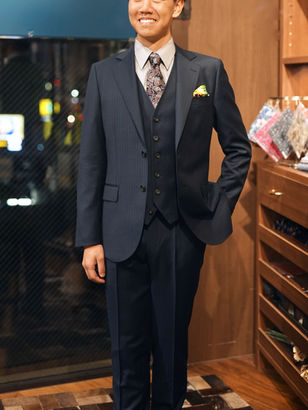 メンズスーツ　成人式　入学式　卒業式　ビジネススーツ　スリーピース