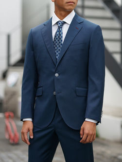 東京渋谷の納期の早いオーダースーツネイビー