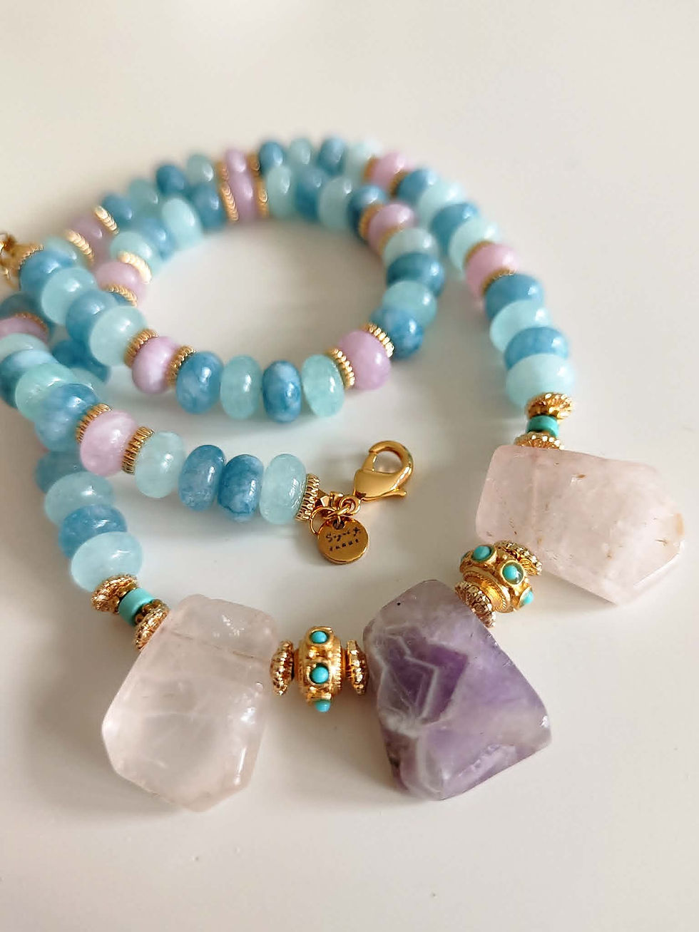 Miniature : Collier Lyséa en pierres naturelles – Améthyste, quartz rose et aigue-marine