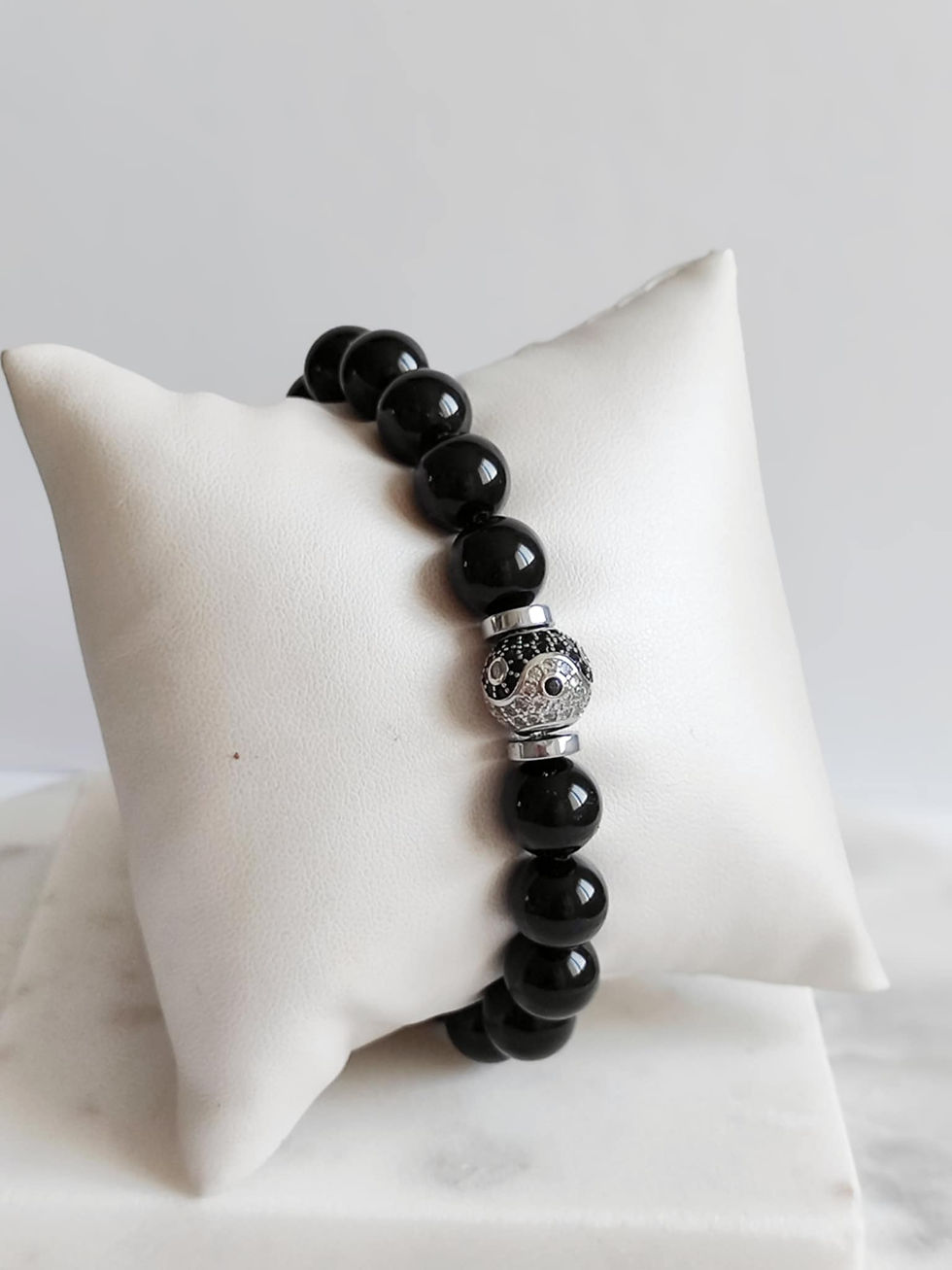 Miniature : Bracelet homme Yin Yang en onyx noir – perle en argent sertie de zircons