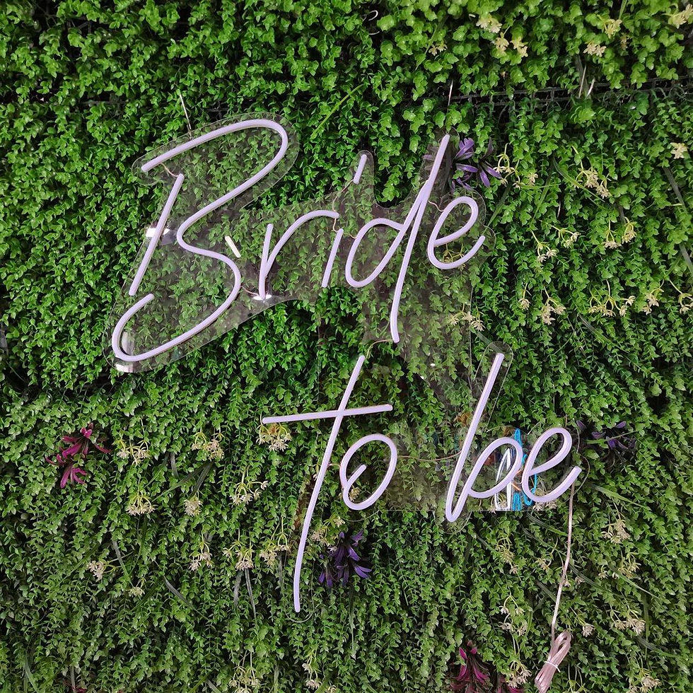 Thumbnail: Bride To Be Neon Sign