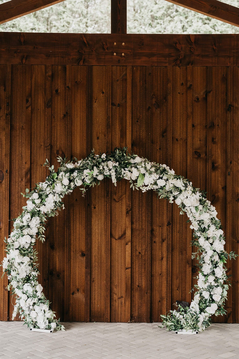 Thumbnail: Round Floral Arch