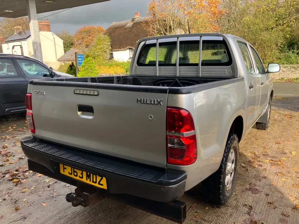 Thumbnail: 2013 Toyota Hilux - Sold