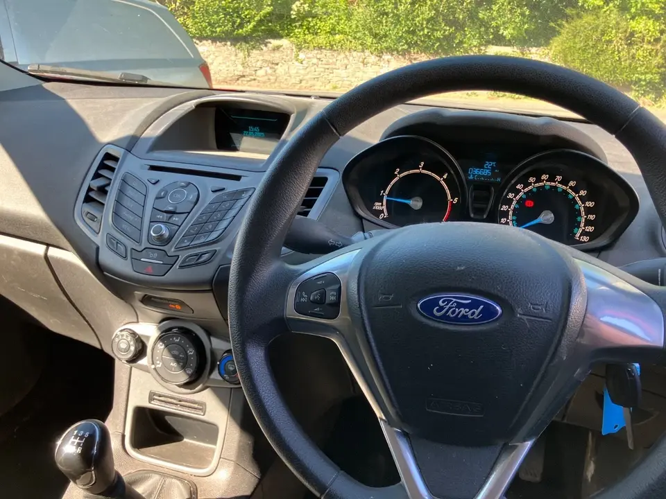 Thumbnail: 2016 Ford Fiesta Van