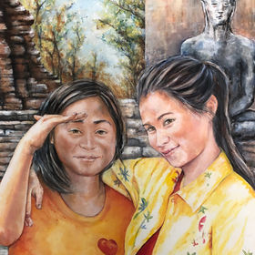Marie-Hélène Almeida, artiste peintre – peinture à l’huile Fillettes thaïlandaises, portrait de deux jeunes filles souriantes devant un temple, scène de complicité et regard expressif, série Personnages du monde.