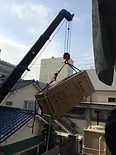 冷蔵庫の2階上げ作業