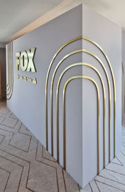 Usinage mur coton tendue alu brossé logo 3d