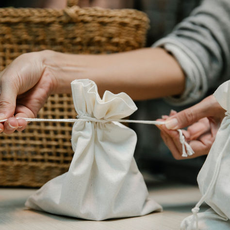Thoughtful Eco-Friendly Gift Ideas for Sustainable Living