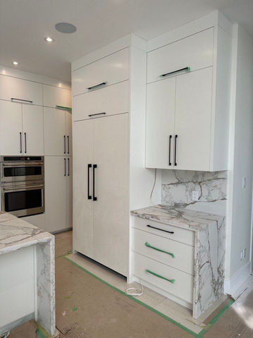 LAUNDRY CABINET