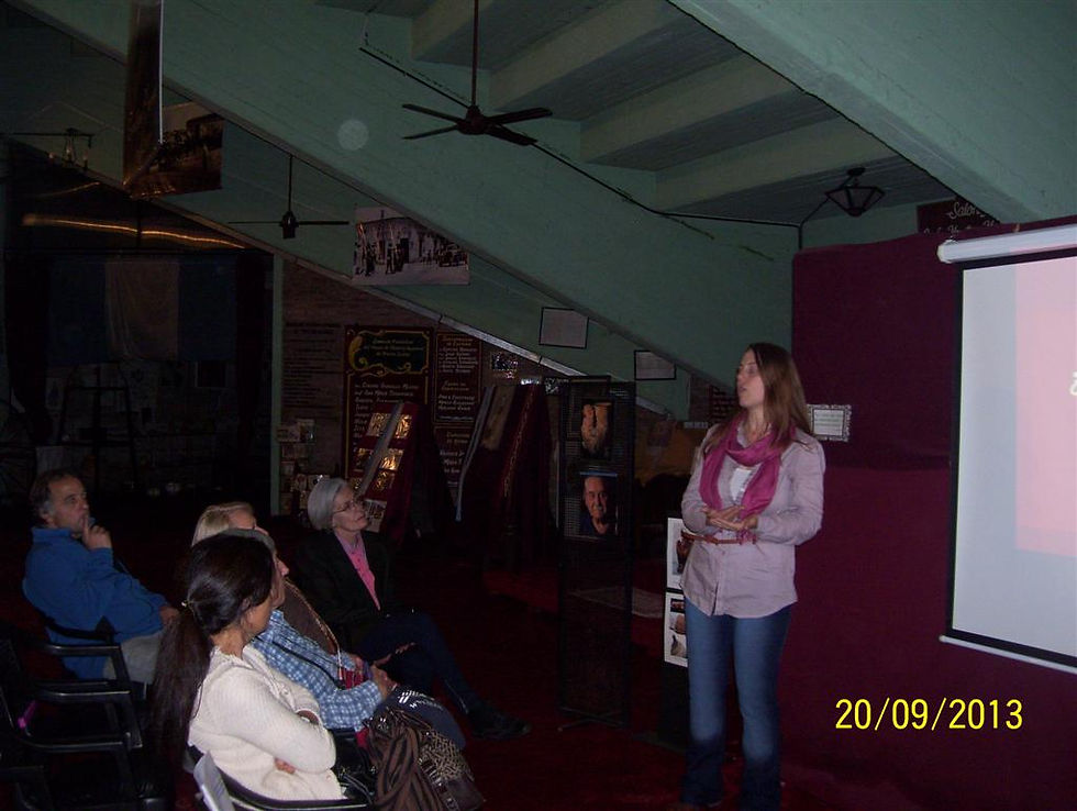 100_8524 (Large).JPG