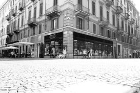 LUXEMBURG BOOKSHOP IN TURIN