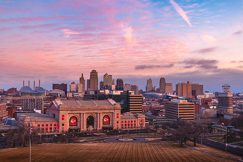 kc-chiefs-pink-sunrise-ryan-heffron.jpeg