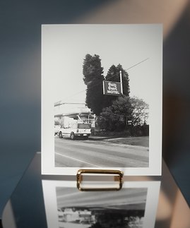 Motel_8x10_01.png