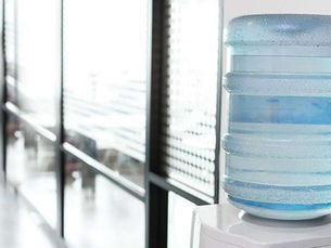 Workplace Water Dispenser Etiquette: Top Tips For Thirsty Work