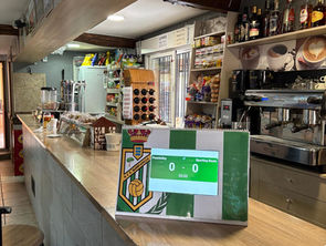 Sigue al Sporting Bauto desde el Café Bar Paco