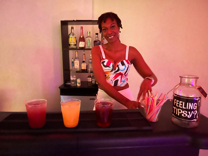 Your Pleasant Startender Drink Service.