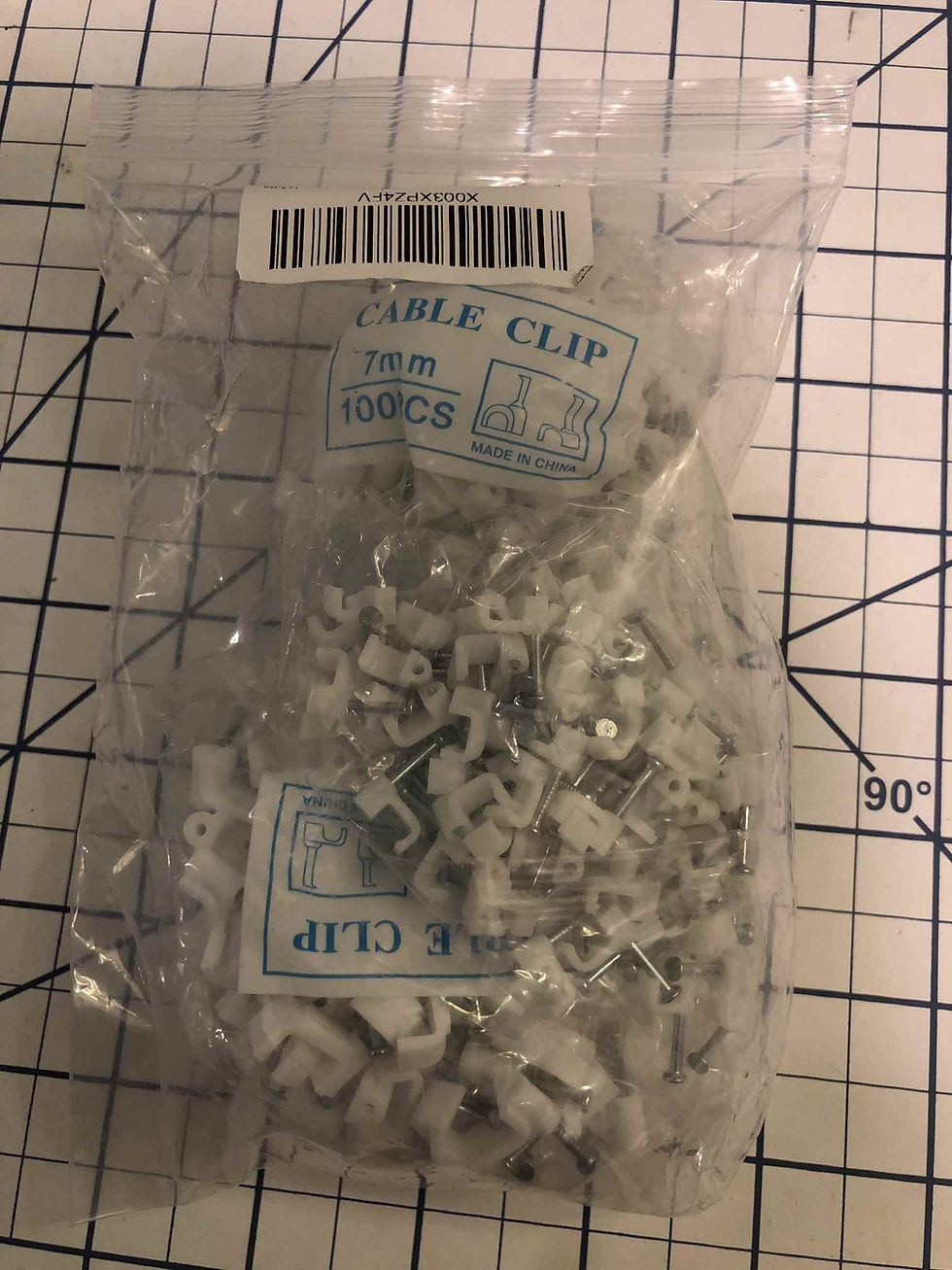 300Pcs Half Clamp J Hooks with Nail 5,7,10mm