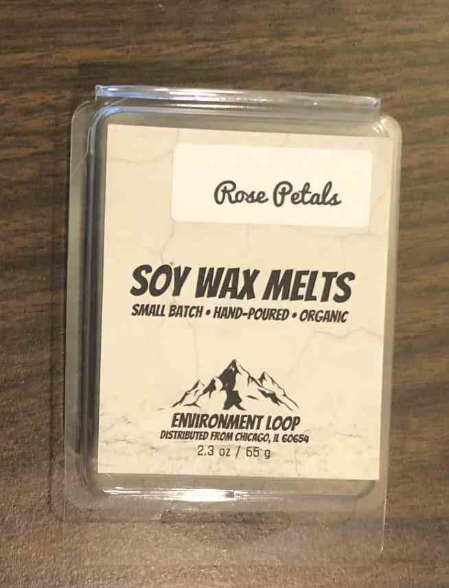 Thumbnail: Environmental Loop Soy Wax Melts - Rose Petals