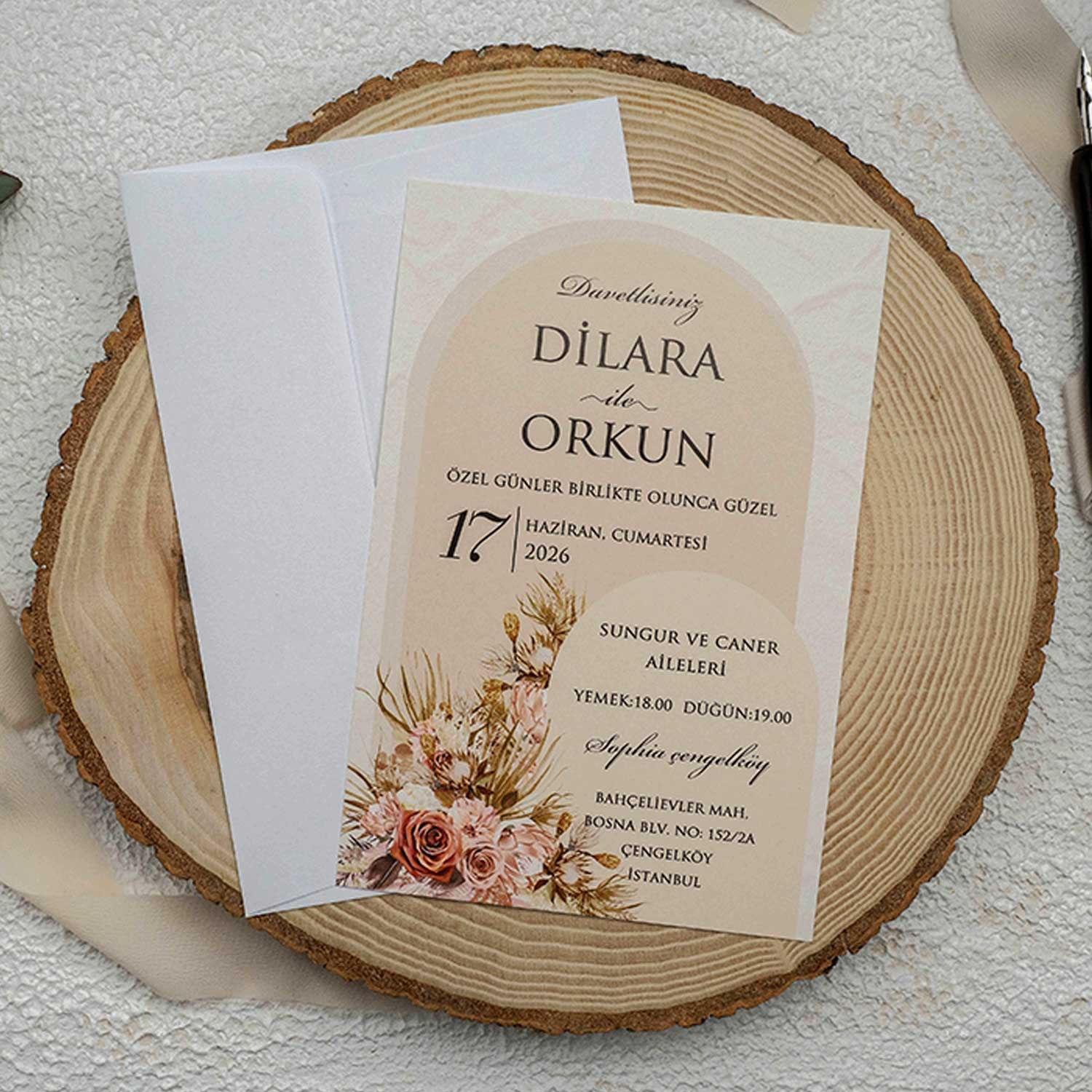 9345 ekonom düğün davetiyesi