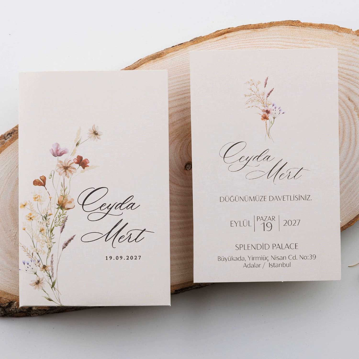 Bu bir Modern 2355 düğün davetiyesi fotoğrafıdır.