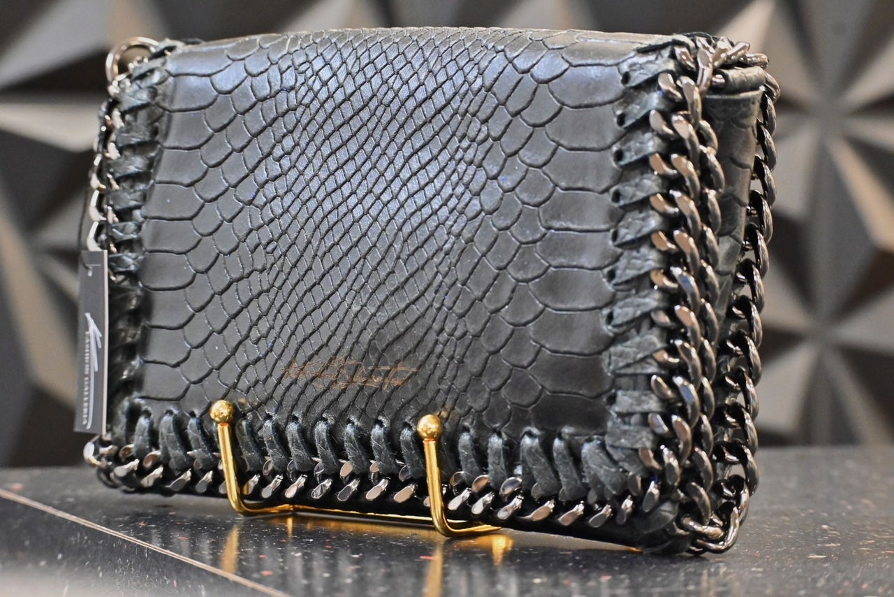 Italian Snake Print