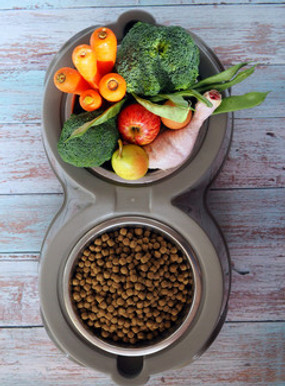 dog food 2_edited.jpg
