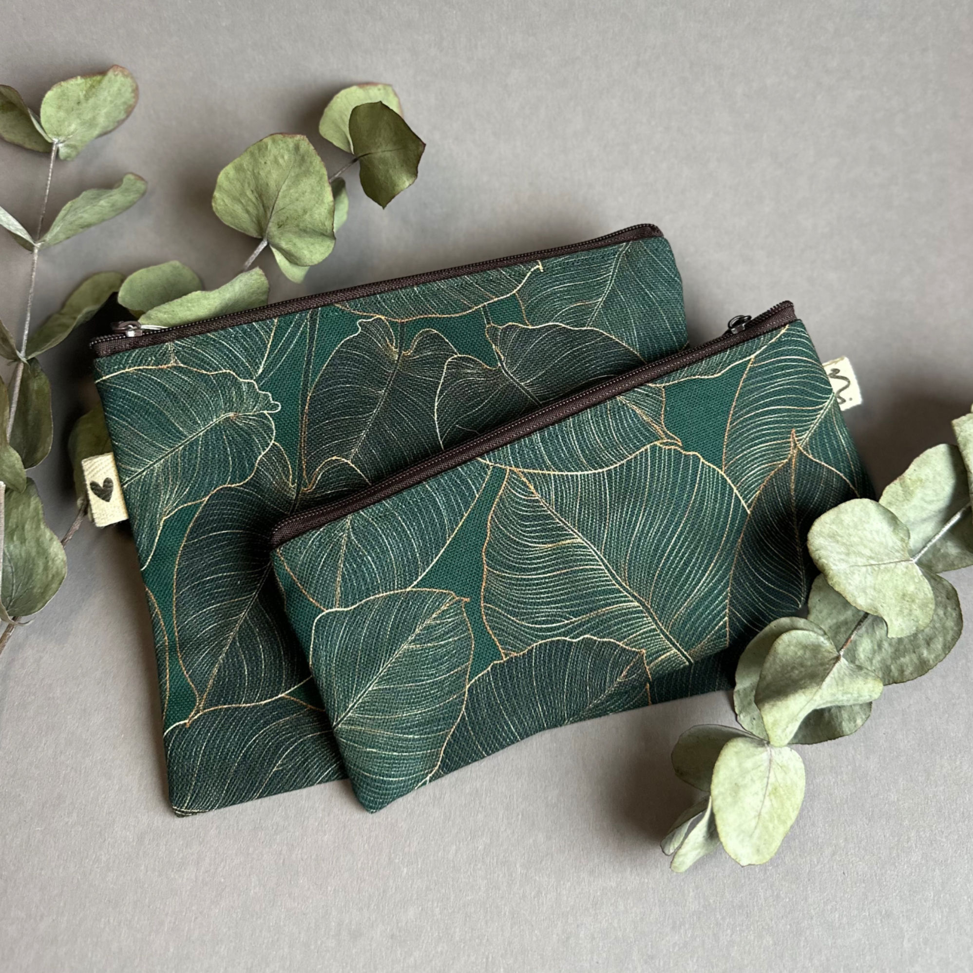 Stofftäschchen mit Blättern