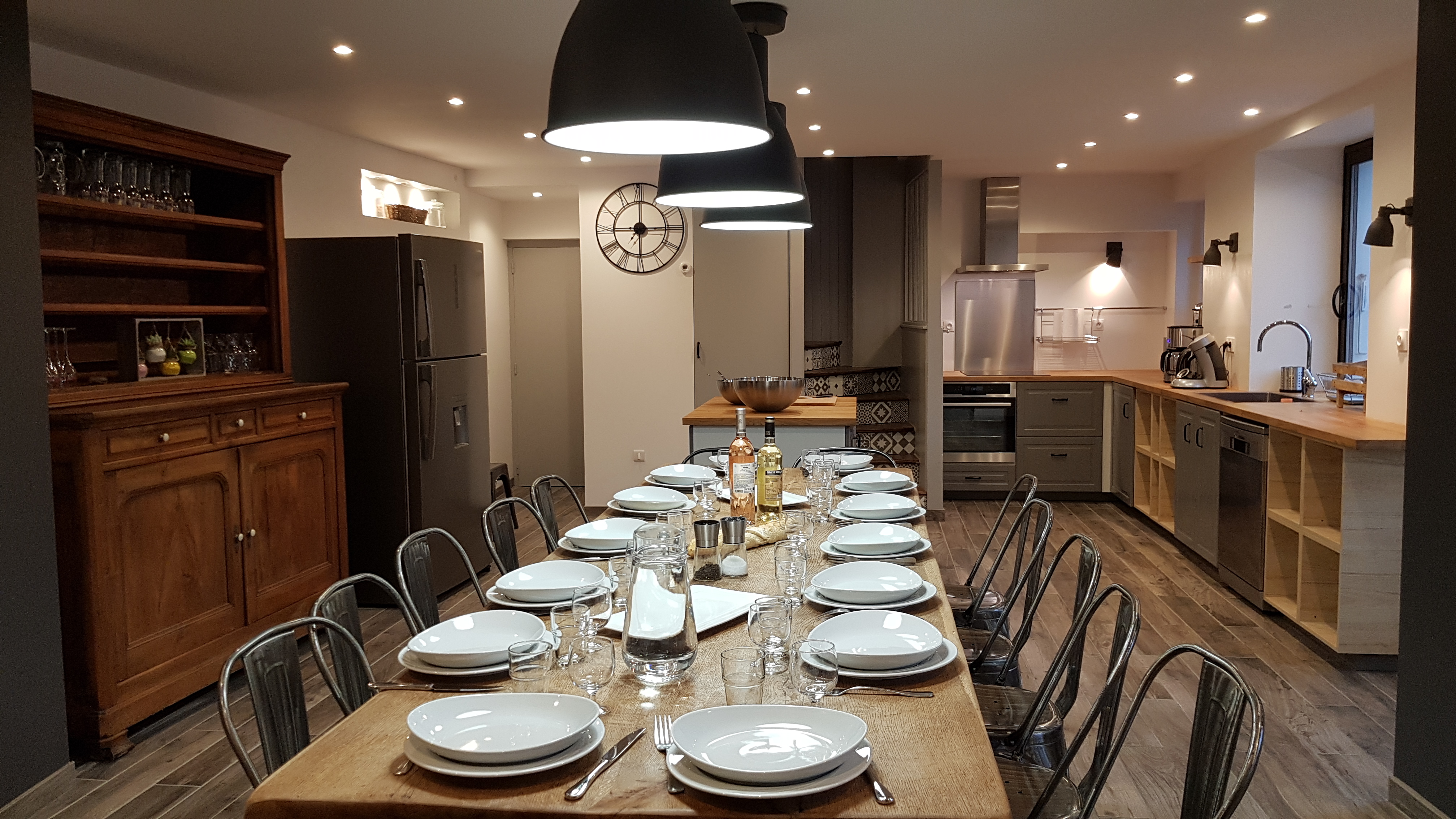 La Demeure-Séjour-Cuisine