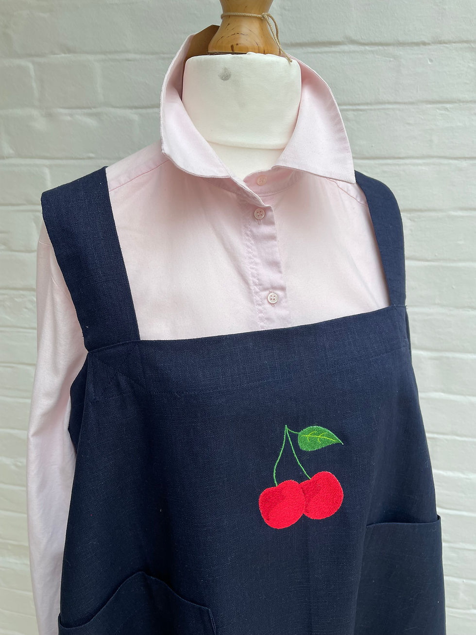 Thumbnail: Women's Apron