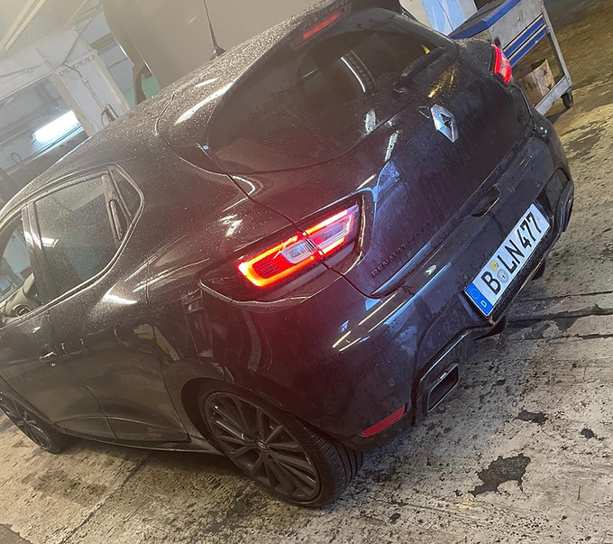 Auto Wartung bei TURNA KFZ Werkstatt Berlin