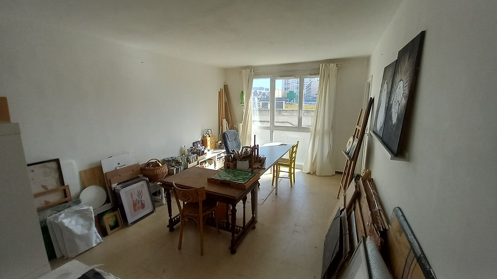 Atelier de Willène Pilate, artiste animaliste, portraits d'animaux sacrés